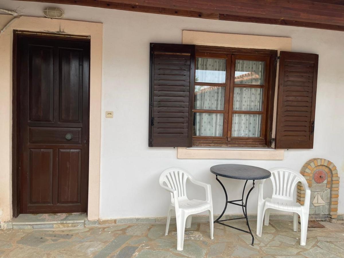 Апартаменты Cozy Studio In Skala, Agistri Экстерьер фото